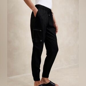 Banana Republic  TENCEL™ CARGO JOGGER